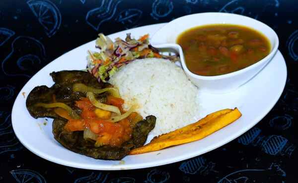 HIGADO ENCEBOLLADO
